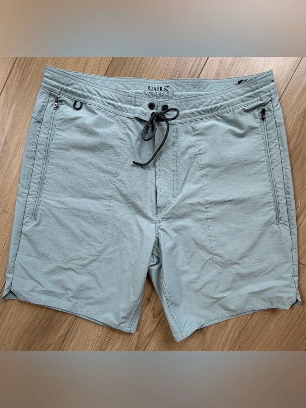 Roark Men's Layover Trail 2.0 Agave Blue Nylon Shorts Sz 34 NWOT
